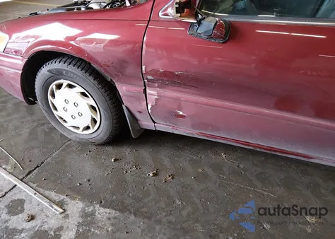 1999 Toyota Camry Le из США, поврежденный, VIN JT2BG22K8X0365656